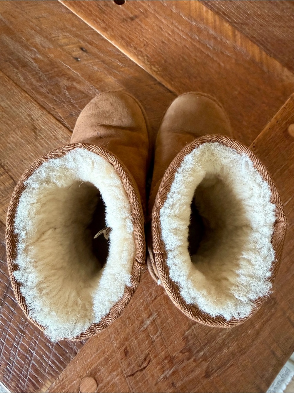 UGG Kids Classic II Tan Suede Shearling-Lined Boots - Picture 3 of 5